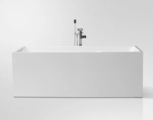 1400-1700mm Square White Freestanding Bath with Thin Edge (taps are not include) - Picture 1 of 7