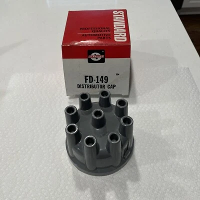 New Standard FD149 V8 Distributor Cap 75-76 Ford LTD Bronco 77-83 Jeep Wagoneer - Image 1 of 4