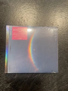 COLDPLAY Moon Music (Includes Signed Autographed Art Card) BRAND NEW! SEALED CD - Picture 1 of 2