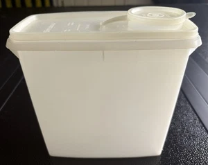 Contenedor de cereales transparentes Tupperware vintage #469 con tapa - Imagen 1 de 8