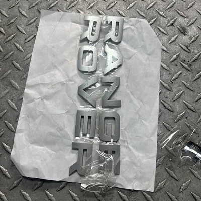 Land Rover Range HSE ROVER 2003-2012 EMBLEMA LOGOTIPO INSIGNIA SIGNO OEM Foto 1 de 4