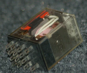 Omron MY4-AC220/240(S) 4PDT 240VAC Coil Square Base PlugIn Relay 14 Pin 3A 1YDD4 - Picture 1 of 5