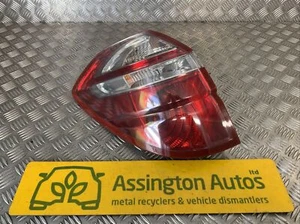 Luz trasera cercana Subaru Legacy Estate MK4 2003-09 Sports Tourer - Imagen 1 de 4