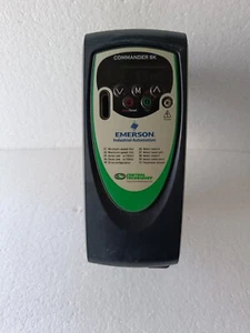 Emerson Commander sk SKB3400150 1.5kw 2 hp 380V-480V 3FASES 0-550Hz - Imagen 1 de 12