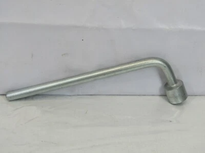 Оригинальный зажимной гаечный ключ для шин Subaru Impreza 2008-2010 годов выпуска - Изображение 1 из 4