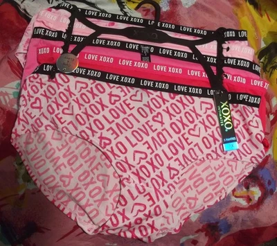 5 NEW XOXO XO9987 5PKAH PLUS SIZE MF CUTE & CURVY  LOGO WAIST HIPSTER PANTIES 1X - Image 1 of 2