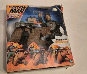 VINTAGE BOXED HASBRO ACTION MAN MISSION GRIZZLY ELECTRONIC 1999 (GEÖFFNET) - Bild 1 von 12