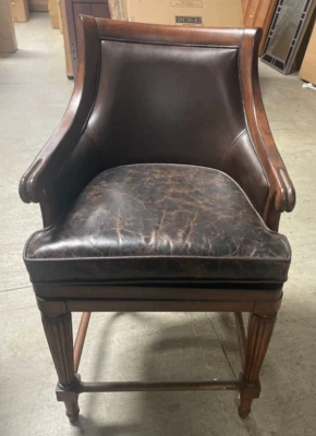 Передний борт Lonsdale кожаный стойка или бар тисненый задний барный стул поворотный табурет - Изображение 1 из 4