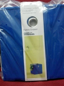 6er-Pack Room Essentials™ Stoffwürfel Aufbewahrungsbehälter - TRUE BLUE - Bild 1 von 1
