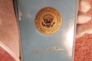 VERY RARE USS SEQUOIA PRESIDENTIAL SEAL YACHT RICHARD NIXON PLAYING CARDS SEALED - Picture 1 of 9