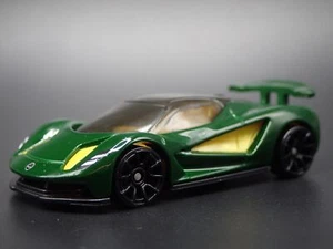 2023-2024 Lotus Evija grün Maßstab 1:64 Sammlerstück Diorama Diecast Modellauto - Bild 1 von 8