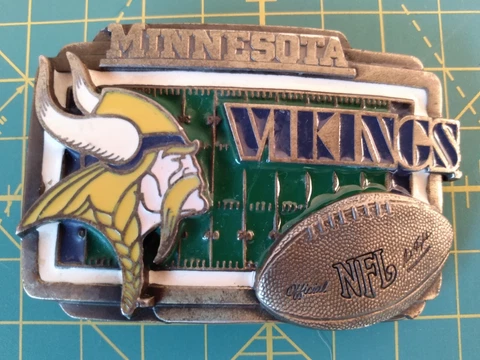 VTG Minnesota Vikings Football Team Official NFL Licensed Product Belt Buckle US Cover