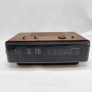 Panasonic RC-6030 Flip Clock AM/FM Radio Parts Or Repair Radio Works, Not Clock - Picture 1 of 12