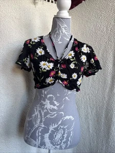 Forever 21 Floral Crop Top Size S - Picture 1 of 6