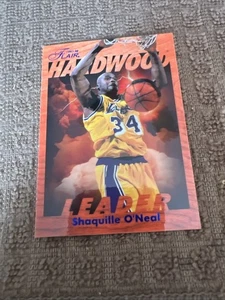 1997-98 Flair Shaquille O'Neal Hardwood Leader #13 Los Angeles Lakers HOF - Foto 1 di 3