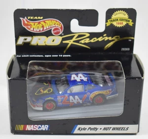 Kyle Petty #44 Hot Wheels Pontiac 1998 Hot Wheels Racing Track Edition 1/64 - Picture 1 of 3