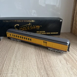 BACHMANN SPECTRUM 89021 UNION PACIFIC #2514 HO SCALE COMBINE TRAIN CAR, MINT - Bild 1 von 12