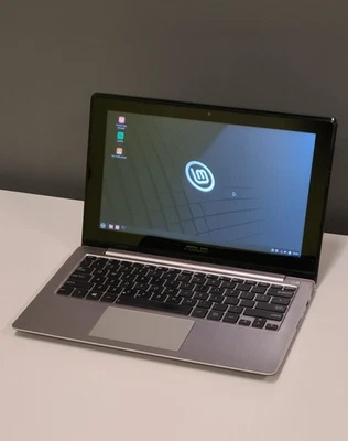 Asus X202E Notebook - Linux Mint OS - Image 1 of 4