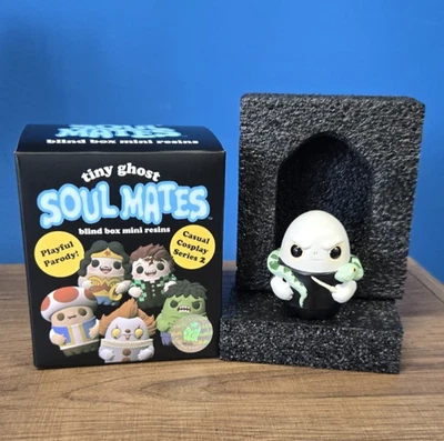 Tiny Ghost Soul Mates Mini Resinas Serie 2 Harry Potter Voldemort Con Caja Foto 1 de 3