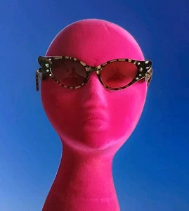 Gafas de sol Dr Peepers ojo de gato doradas negras monturas de alas llama salvaje pedrería  - Imagen 1 de 14