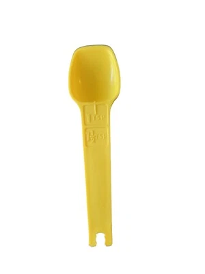 Tupperware Measuring Spoon 1271 Yellow Daffodil Replacement  1 TSP / 1 1/2 TSP - Image 1 of 2