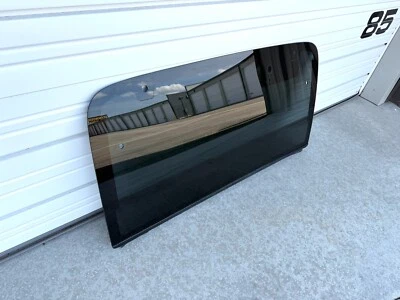 Jeep Wrangler TJ 2003-06 Rear Hard Top Hatch Tinted Glass Window Heated Defrost - Image 1 of 4