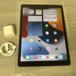 Apple iPad Pro 2nd Gen - A1671 -512GB WiFi / Cellular 12.9" Space gray- Cosmetic - Afbeelding 1 van 11