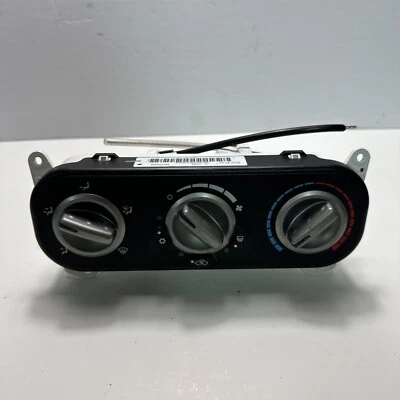 Jeep Compass 2007-2009 calefacción aire acondicionado control de clima OEM P05058299AE Foto 1 de 4
