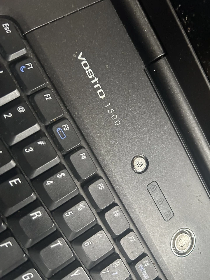 Dell Vostro 1500 PP22L Intel Core 2 Duo Laptop Unit Only NO OS/HDD - Image 1 of 4