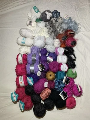 Paket Wolle und Effektgarne Konvolut zum basteln stricken häkeln 65 Knäuel NEU! - Bild 1 von 4
