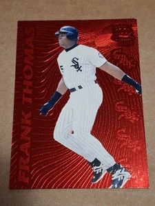 Tarjeta de béisbol 1996 Frank Thomas Pacific Prism Red Hot Stars #RH-10 White Sox - Imagen 1 de 2
