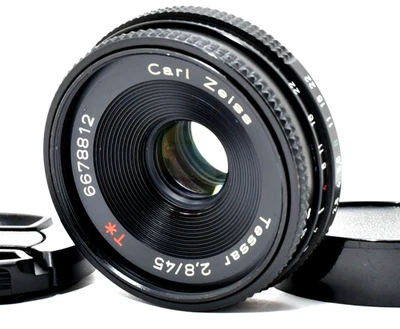 Contax Carl Zeiss Tessar T* 45mm F/2.8 MMJ C/Y MF Pancake Lens from Japan - Image 1 of 4