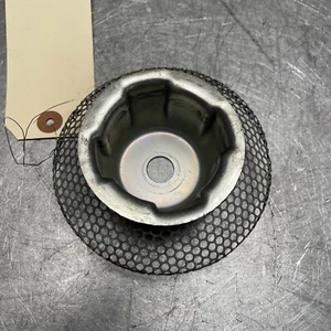 OEM USED BRIGGS HORIZONTAL 184CC 5.75 MODEL 95902 STARTER CUP W/ SCREEN - Picture 1 of 3
