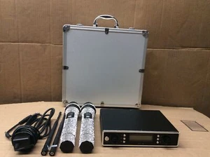 Dual UHF 100 Chan. Sistema de micrófono inalámbrico de mano Diamond - Imagen 1 de 2