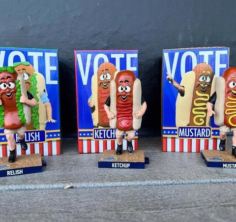 2022 BROOKLYN CYCLONES SGA JULY 4TH CONEY ISLAND HOT DOG BOBBLEHEAD SET Relish Cover