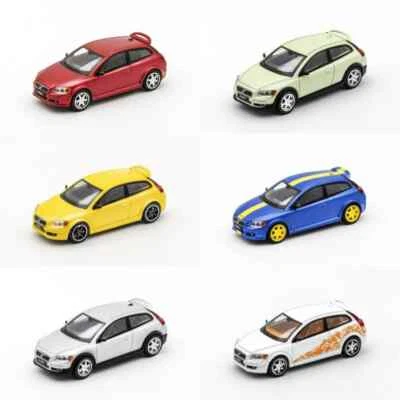 1:64 Volvo C30 LHD Diecast Model Car Miniature Alloy Toy Vehicle Collection - Image 1 of 4