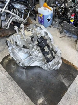 Jeep Cherokee 2017 2018 2019 transmisión automática 3,2 L AWD relación 3,51 30 k millas Foto 1 de 4