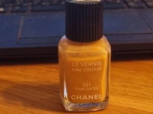 Chanel Le Vernis color de uñas 221 rosa satinado versión EE. UU. - Imagen 1 de 3