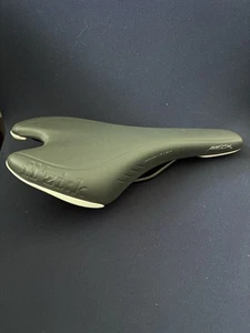 Fizik pave cx saddle road Bike - Picture 1 of 6