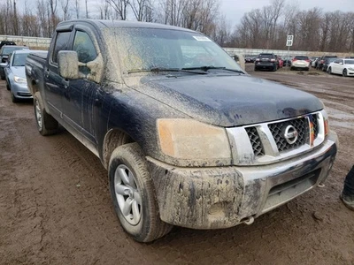 Conjunto de transmisión automática usado se adapta a: Nissan Titan AT 2011 4x4 cambio de piso Foto 1 de 4