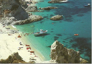 CARTOLINA CALABRIA POSTCARD RICADI SPIAGGIA DI CAPO VATIVANO - Imagen 1 de 1