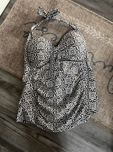 Merona swimsuit top large white and grayish print - Picture 1 of 2