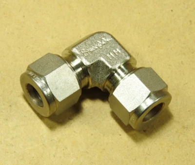 10mm Swagelok Union Elbow, Stainless Steel, Swagelok SS-10MO-9 - New - Image 1 of 4