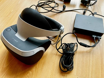 Sony PlayStation 4 VR Brille mit Kamera und Zubehör incl. alle Kabel - Bild 1 von 4