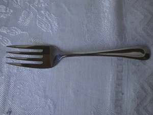 Oneida Sand Dune Meat Serving Fork - Picture 1 of 1