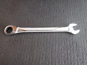 NEU 21YY02 Spezialeinsätze Kombi-Schraubenschlüssel, Spline, 34 mm (B) - Bild 1 von 6