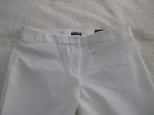 NWT Women's Express Skinny Mid Rise Ivory Pants Size 14R - Picture 1 of 17