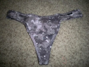 VICTORIAS SECRET THONG CELESTIAL GRAY LARGE  NEW - Picture 1 of 2