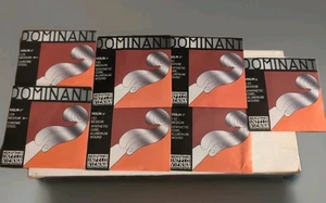 Thomastik-Infeld Vienna Dominant Violinsaiten 135B Synthetikkern 7 Saiten  - Bild 1 von 1