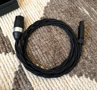 Shunyata Research Alpha EF - EU Schuko to C15 Power Cable 1.75m - Image 1 of 4